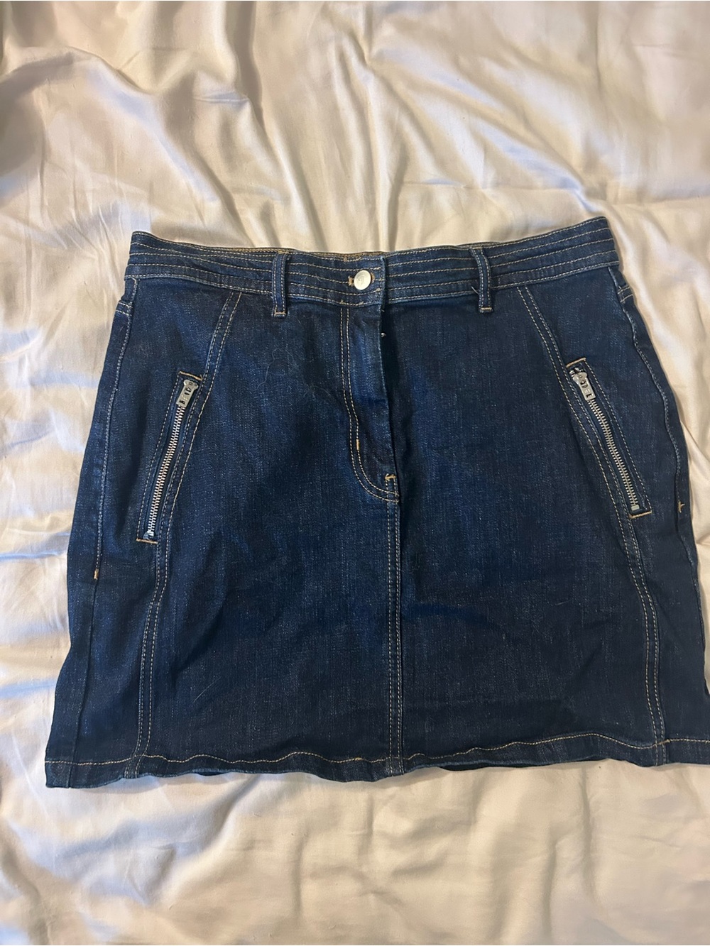 PILCRO MINI DENIM SKIRT